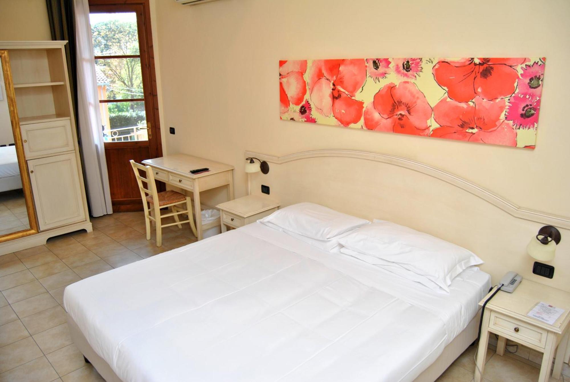 Hotel Sextum Bientina Ngoại thất bức ảnh