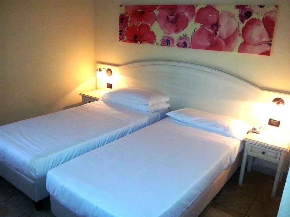Hotel Sextum Bientina Ngoại thất bức ảnh