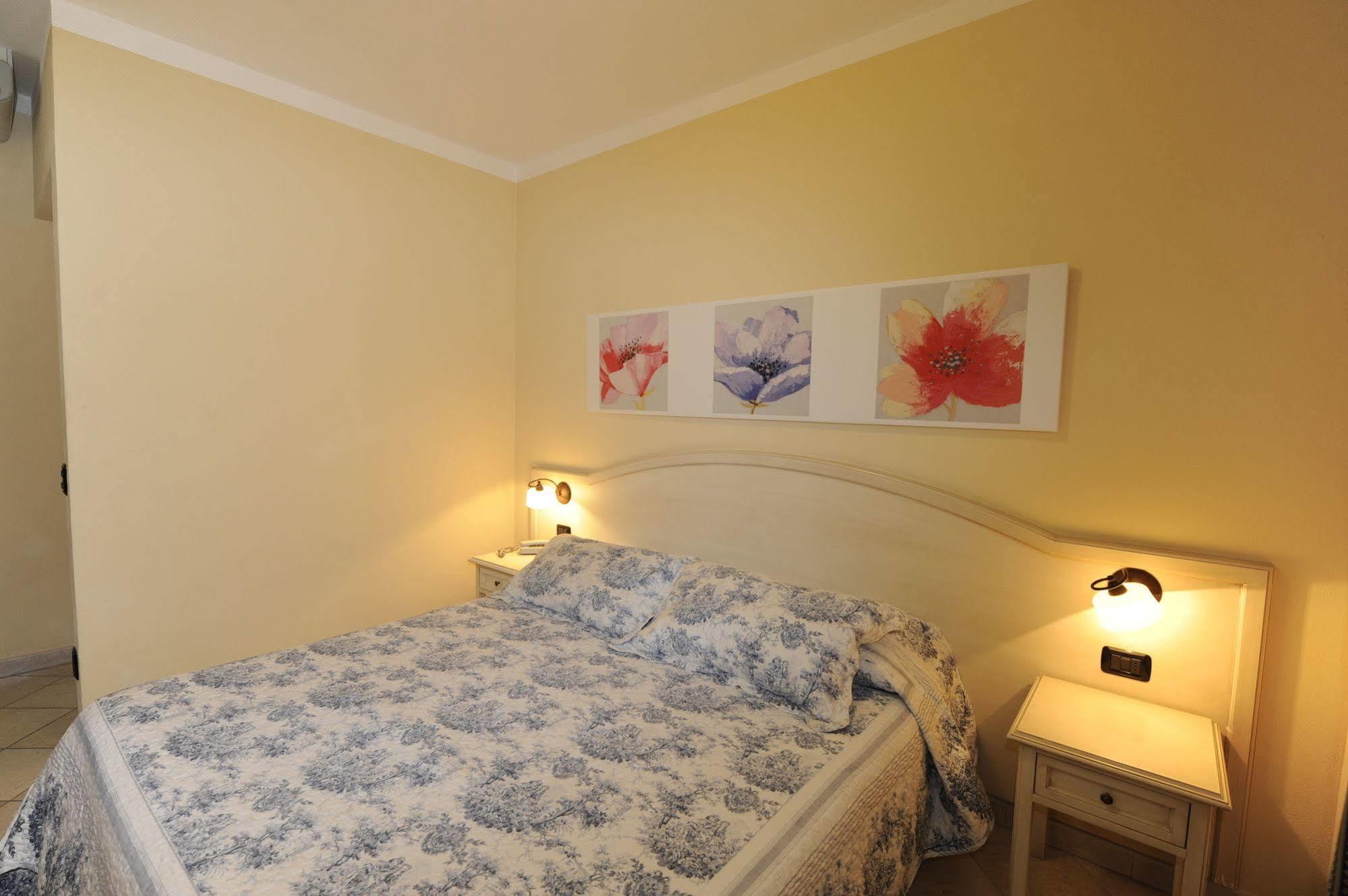Hotel Sextum Bientina Ngoại thất bức ảnh